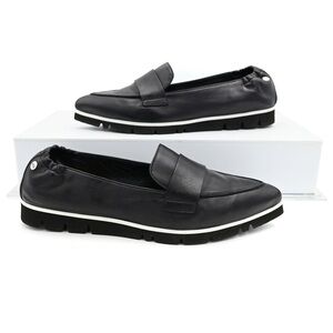 Attilio Giusti Leombruni (AGL) Black Leather Loafers- Size 7 (US), 37.5 (UK)